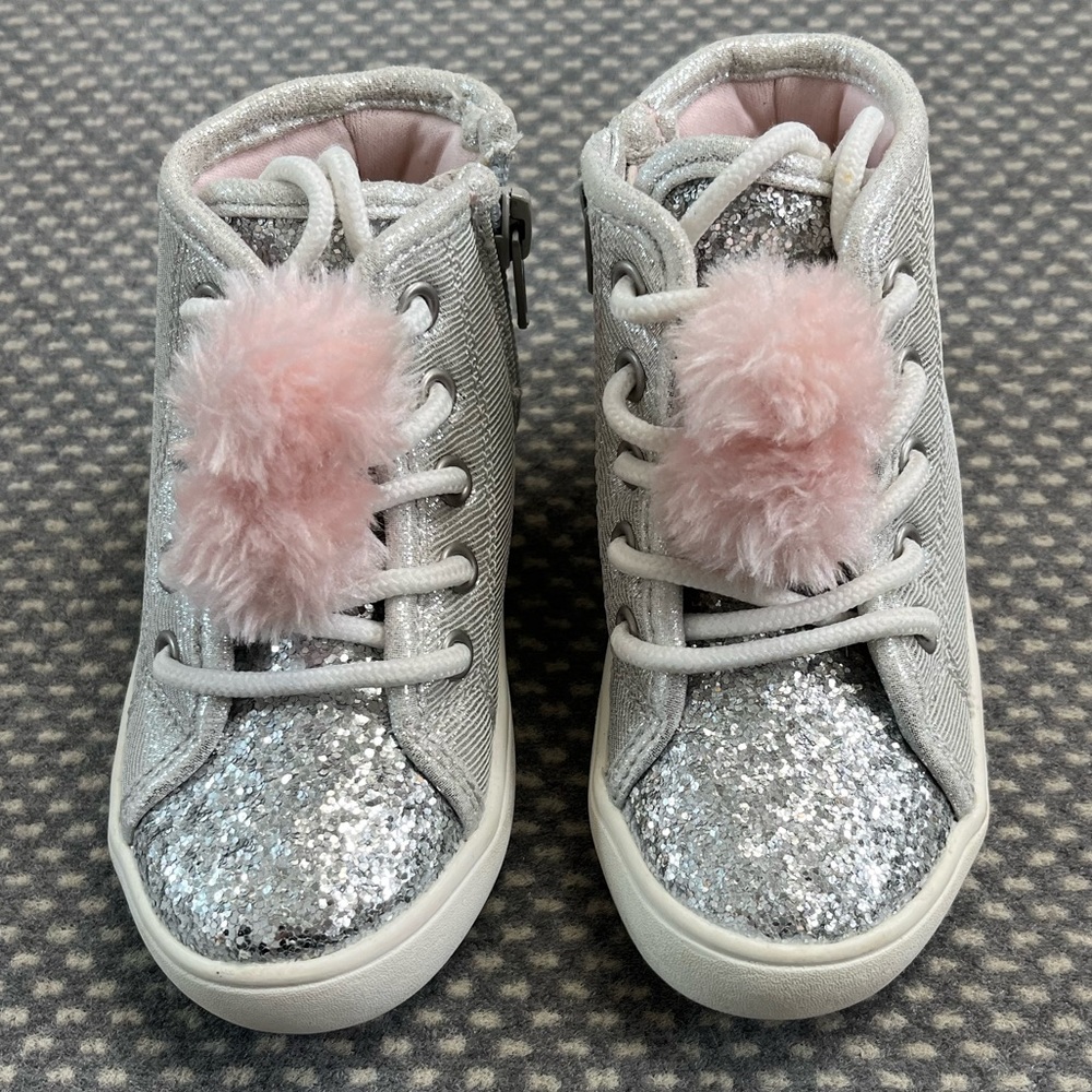 Carter’s Sneakers